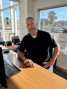 Staff member Aaron Shearer from c1fc3b9b6712