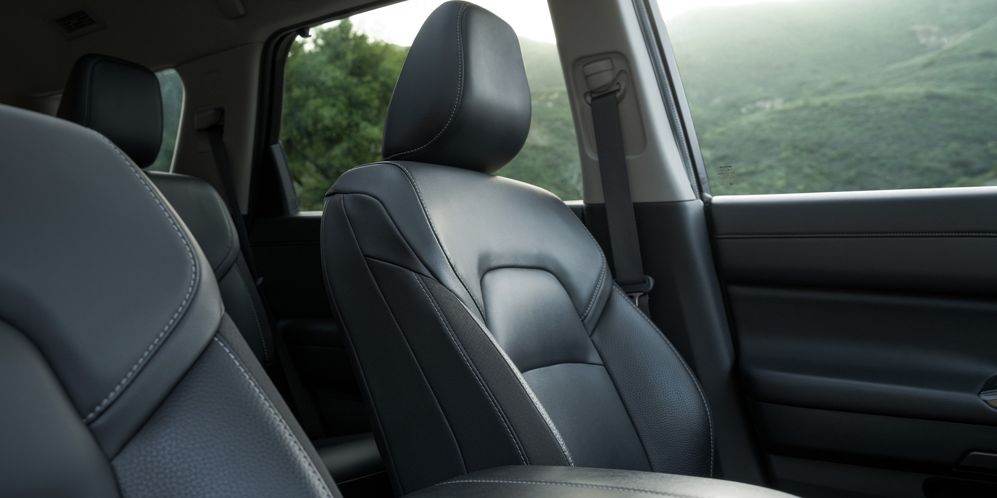 Nissan Pathfinder Seating Capacity