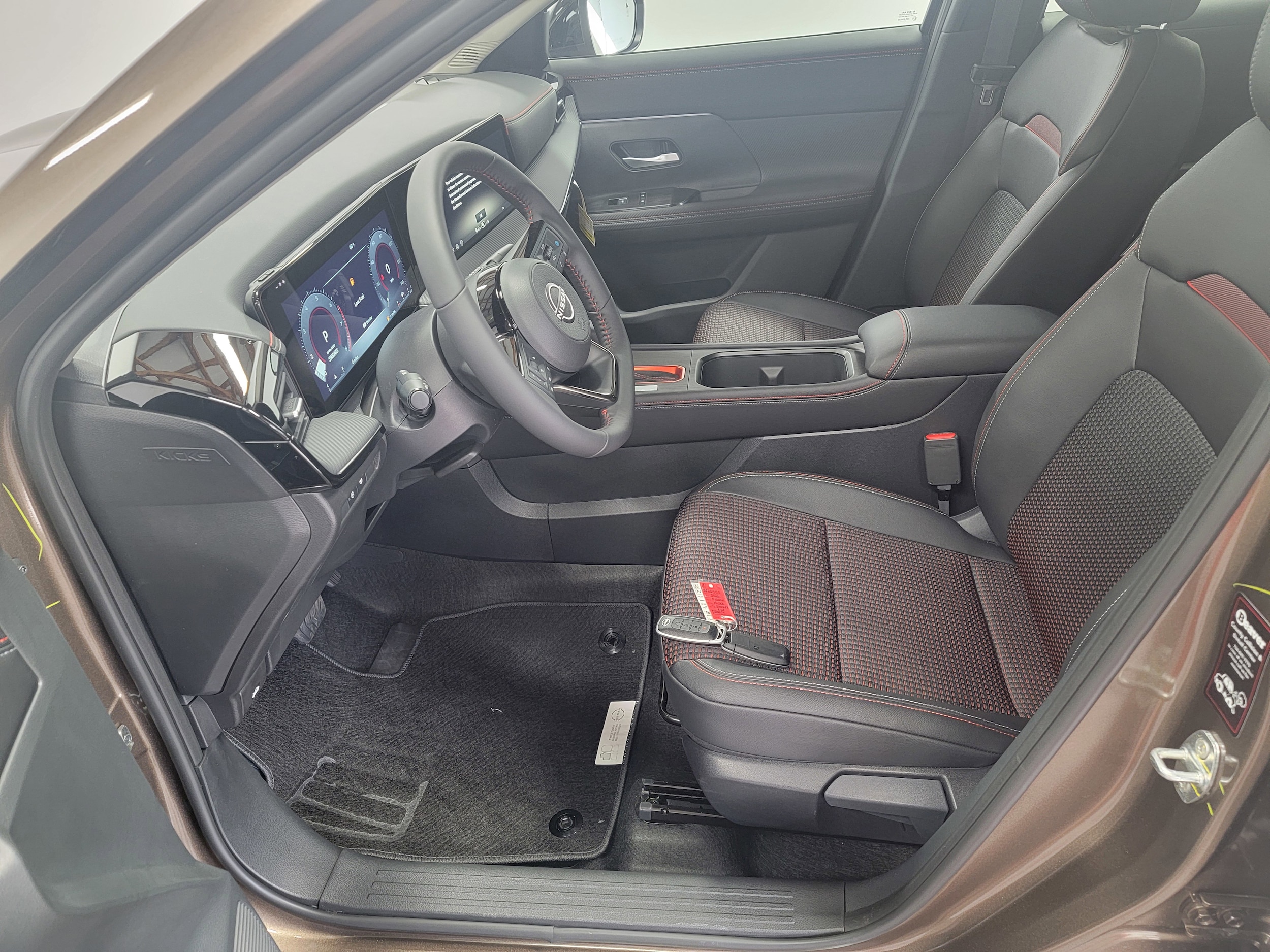 2026 Nissan KICKS SR AWD - Photo 7