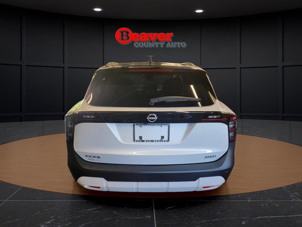 New 2026 Nissan Kicks SV SUV