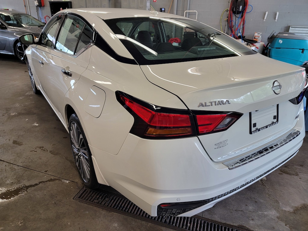 Certified 2023 Nissan Altima 2.5 SL Sedan