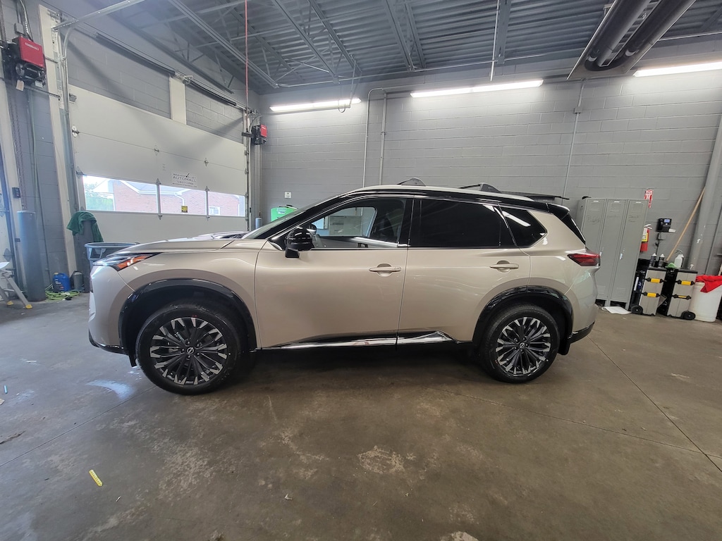 New 2026 Nissan Rogue Platinum SUV