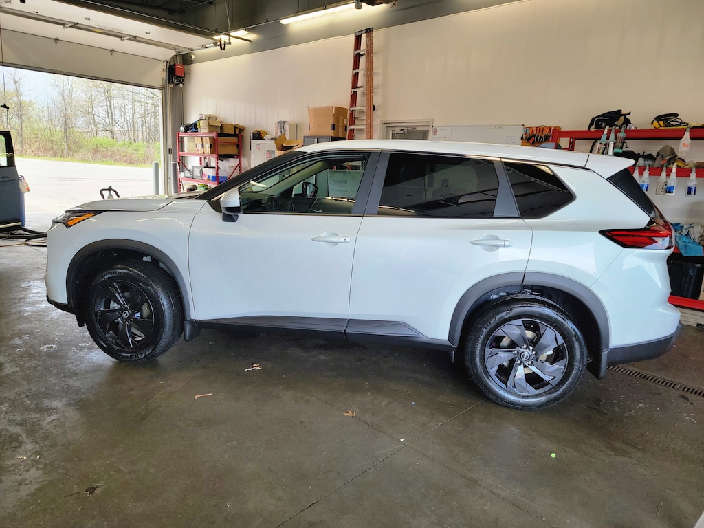 New 2026 Nissan Rogue SV SUV