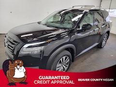 2025 Nissan Pathfinder SL SUV