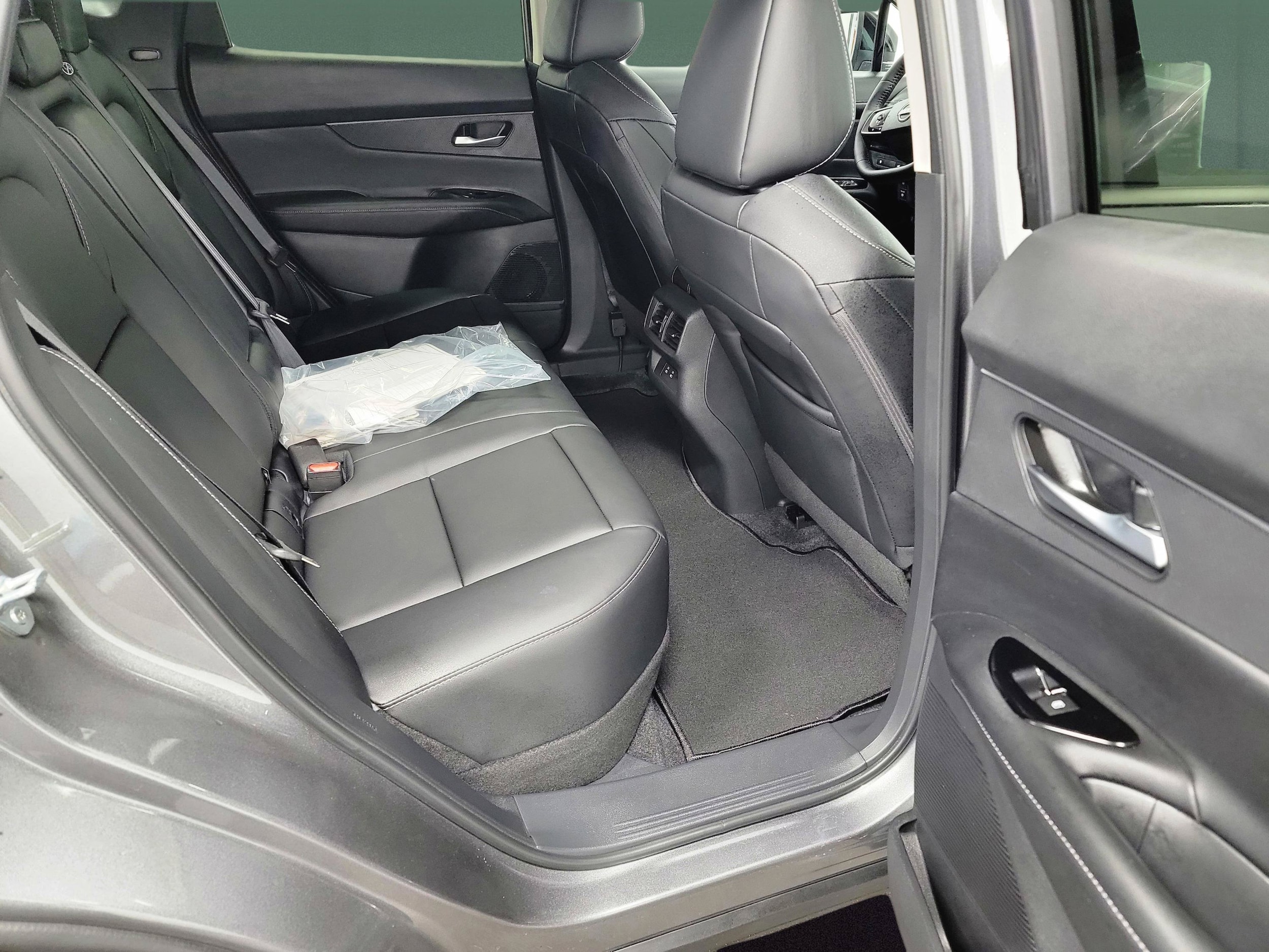 2026 Nissan Murano SV - Photo 8