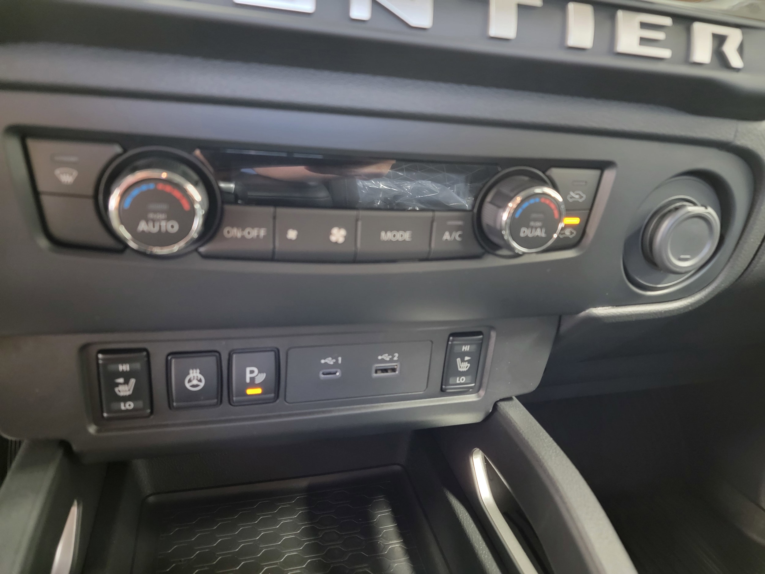 2026 Nissan Frontier SV - Photo 15