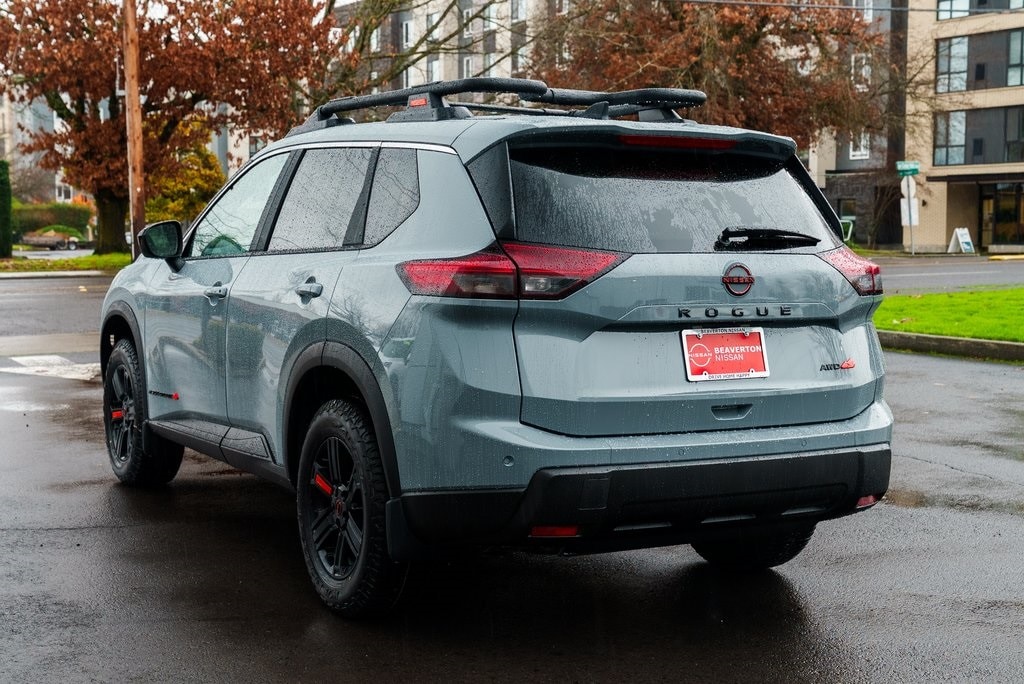 2026 Nissan Rogue SV photo 4