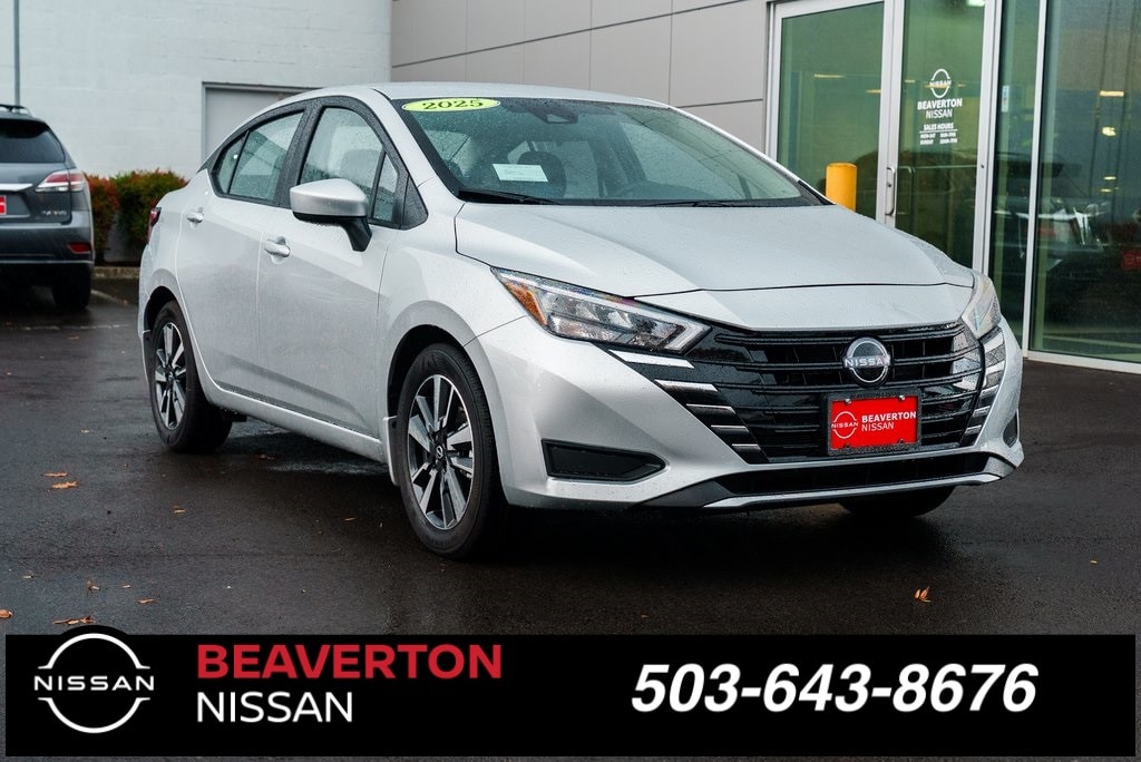 2025 Nissan Versa SV's photo