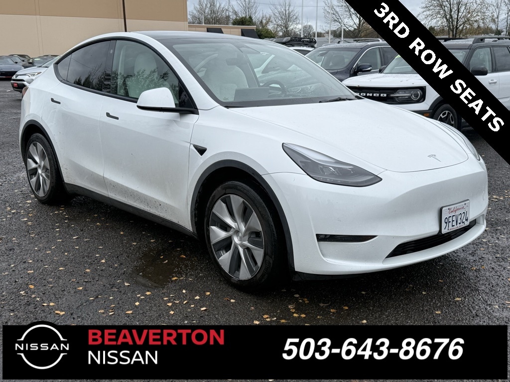 2023 Tesla Model Y Long Range's photo