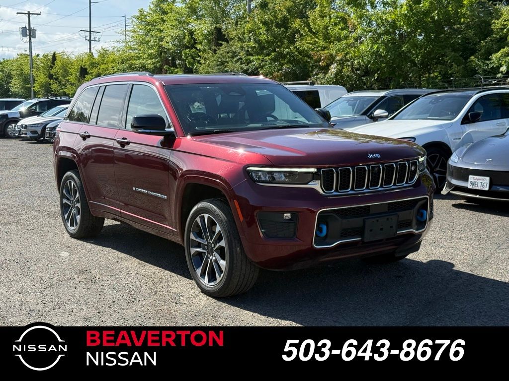 2023 Jeep Grand Cherokee Overland 4xe 4x4's photo