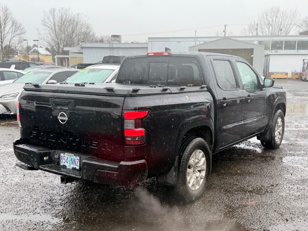 2022 Nissan Frontier SV photo 4