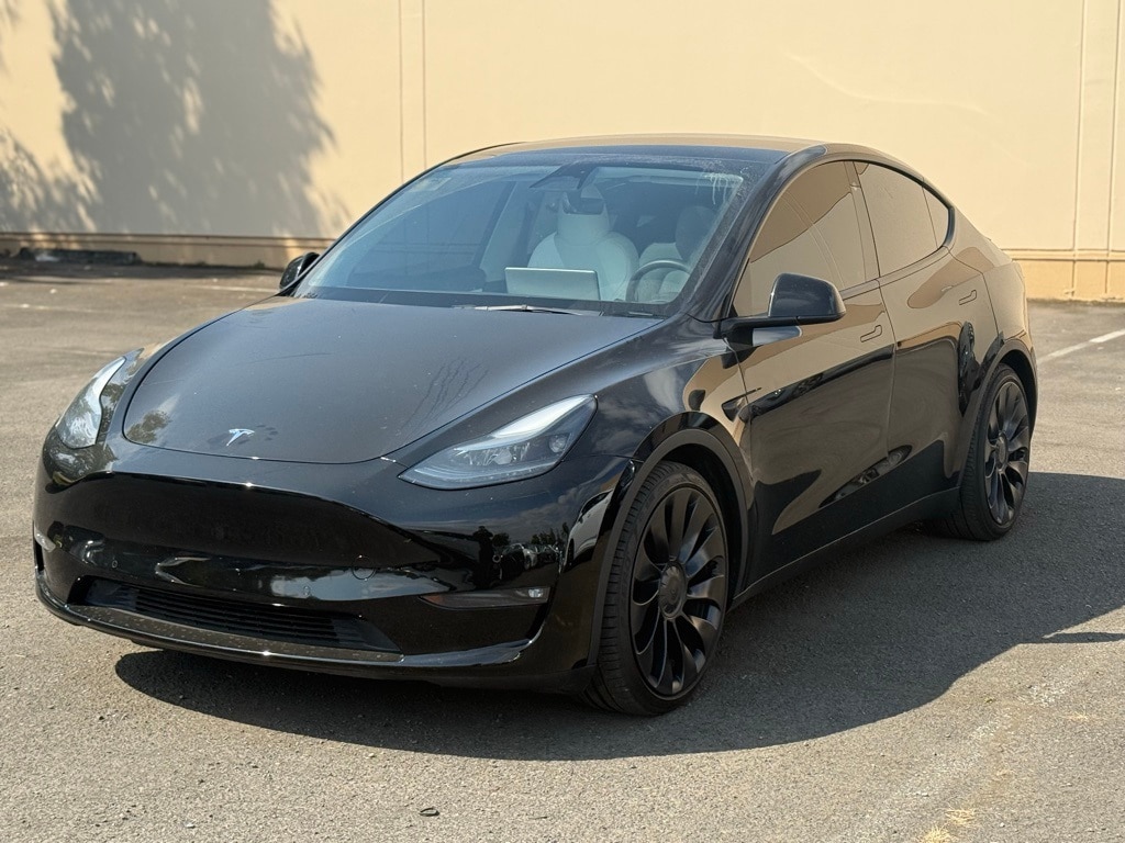 Used 2022 Tesla Model Y Performance with VIN 7SAYGDEF8NF469545 for sale in Northfield, Minnesota