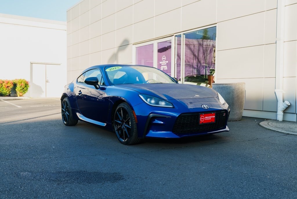 Used 2025 Toyota GR86 For Sale at Beaverton Nissan | VIN