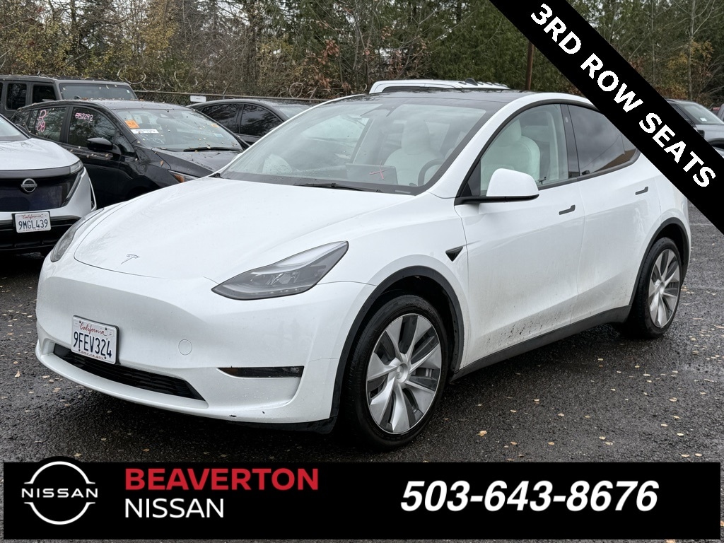 2023 Tesla Model Y Long Range photo 2