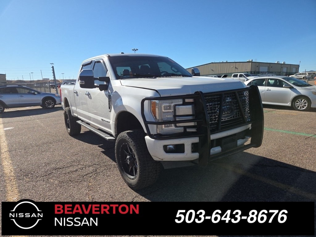 2017 Ford F-250 Super Duty Platinum's photo