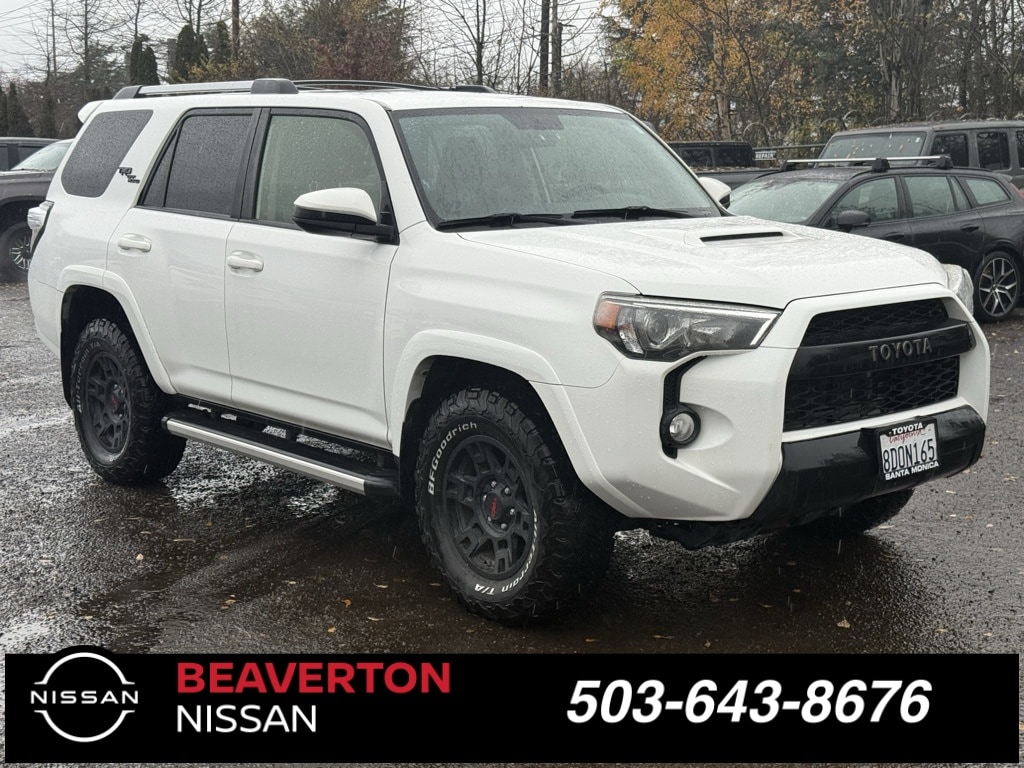 2018 Toyota 4Runner Off-Road's photo