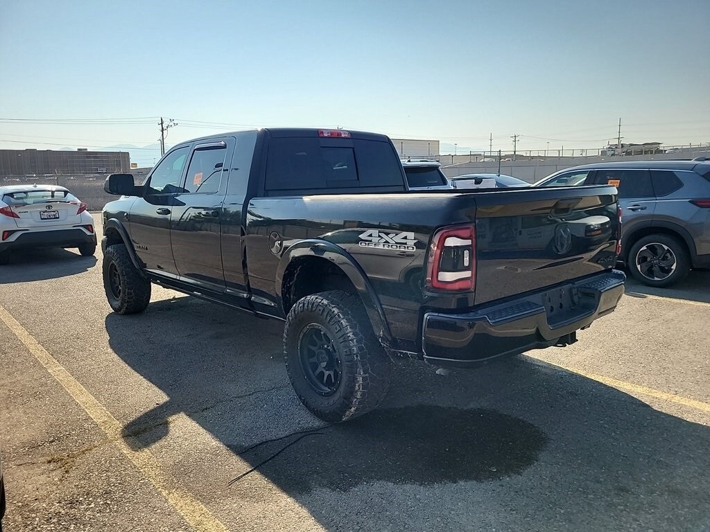 2019 Ram 2500 Laramie photo 3