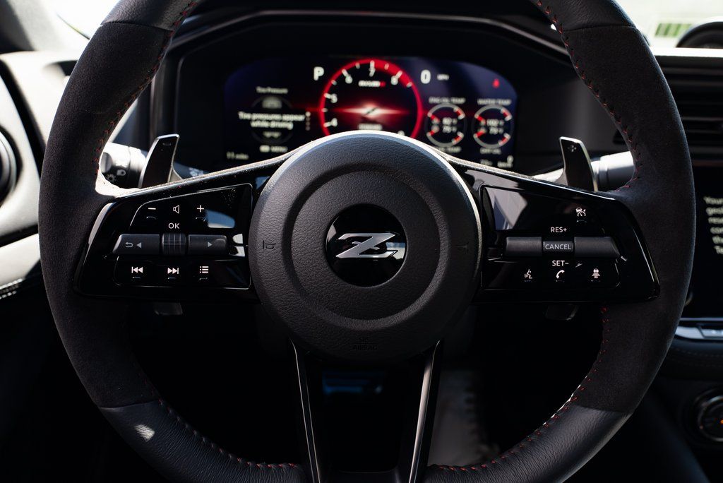 2024 Nissan Z NISMO - Photo 10