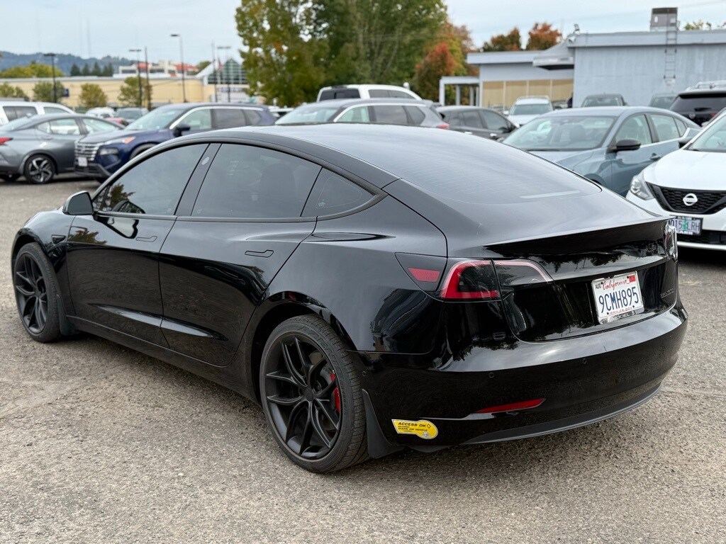 2022 Tesla Model 3 Performance photo 4