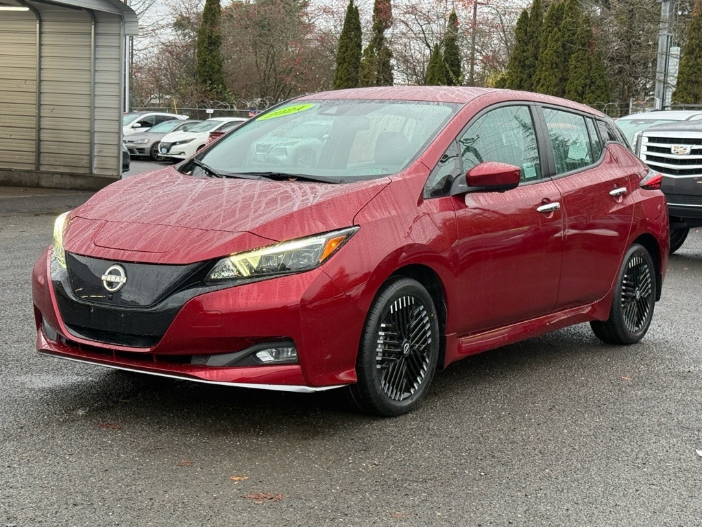 2024 Nissan Leaf SV Plus photo 2