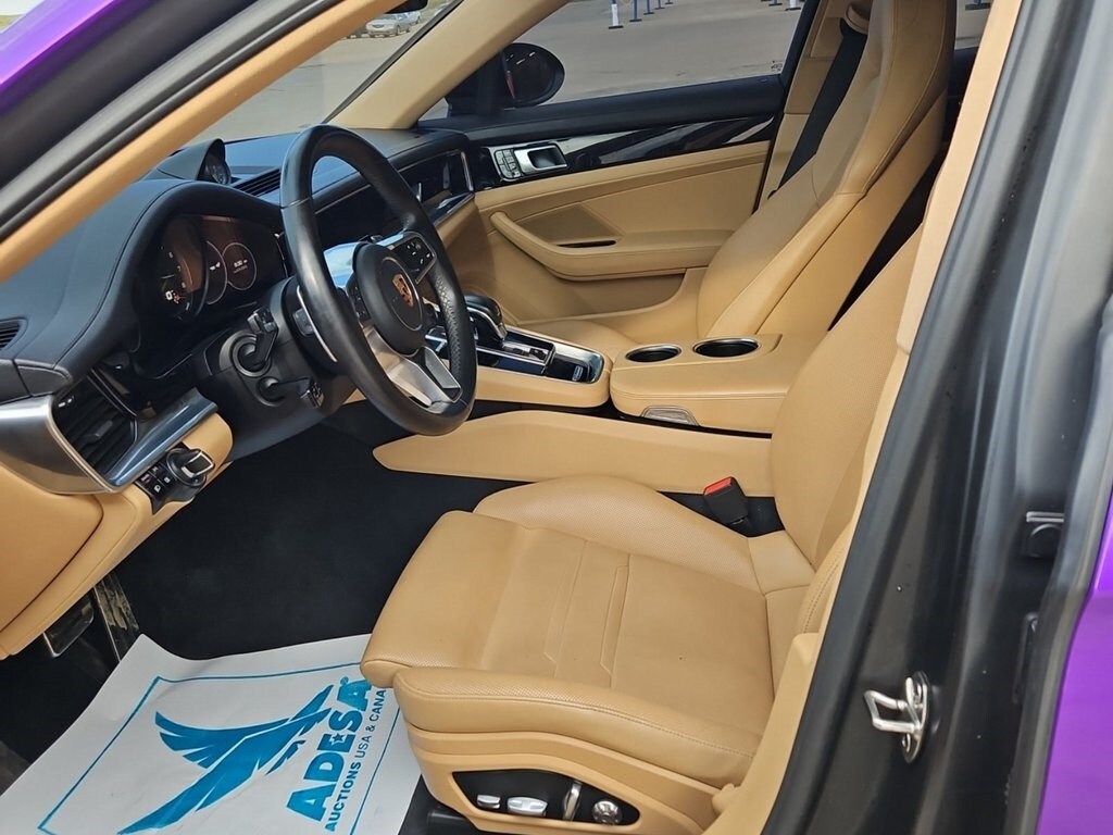 2020 Porsche Panamera E-Hybrid 4 photo 2