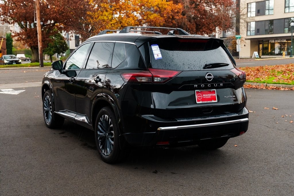 2026 Nissan Rogue Platinum photo 4