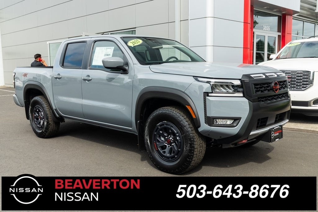 2025 Nissan Frontier Truck 