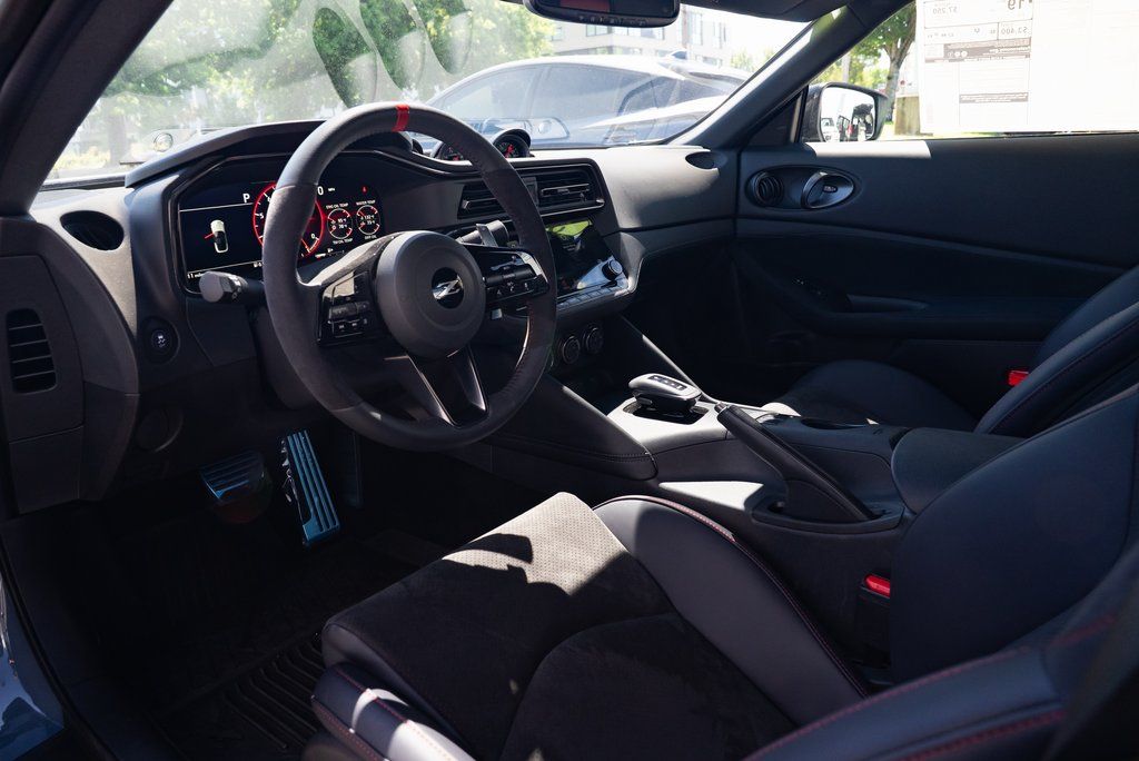 2024 Nissan Z NISMO - Photo 19