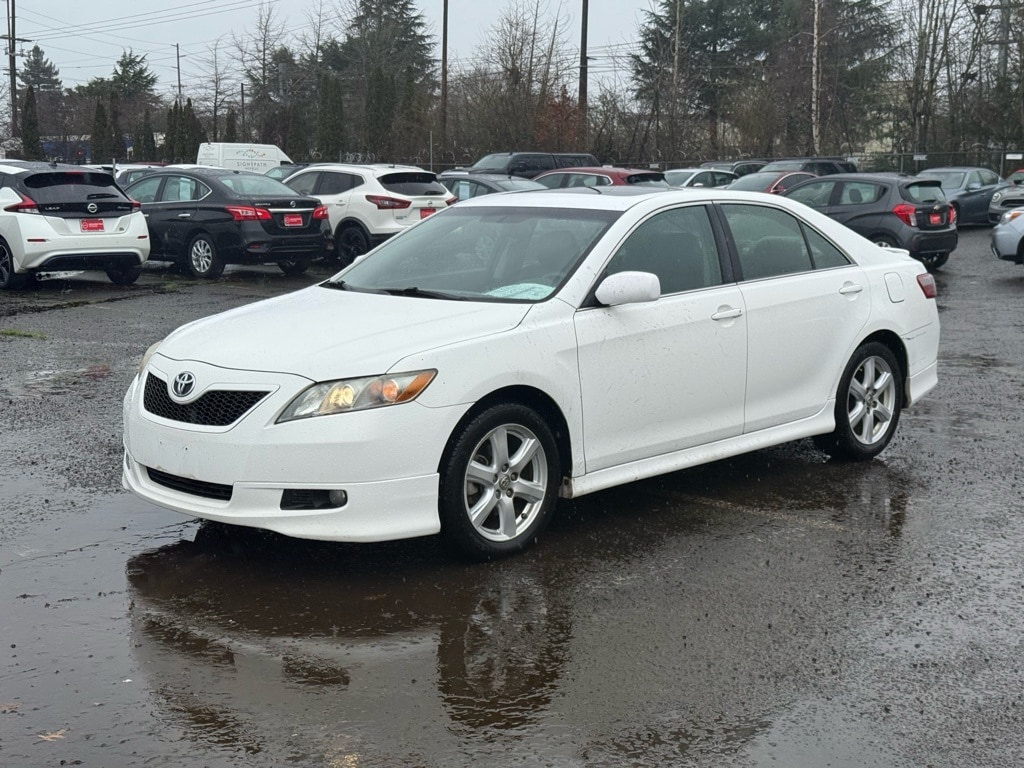 Used 2007 Toyota Camry XLE with VIN 4T1BK46K87U524031 for sale in Beaverton, OR