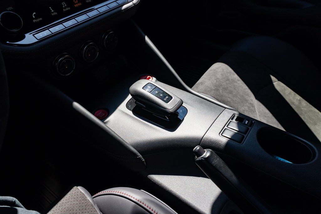 2024 Nissan Z NISMO - Photo 16