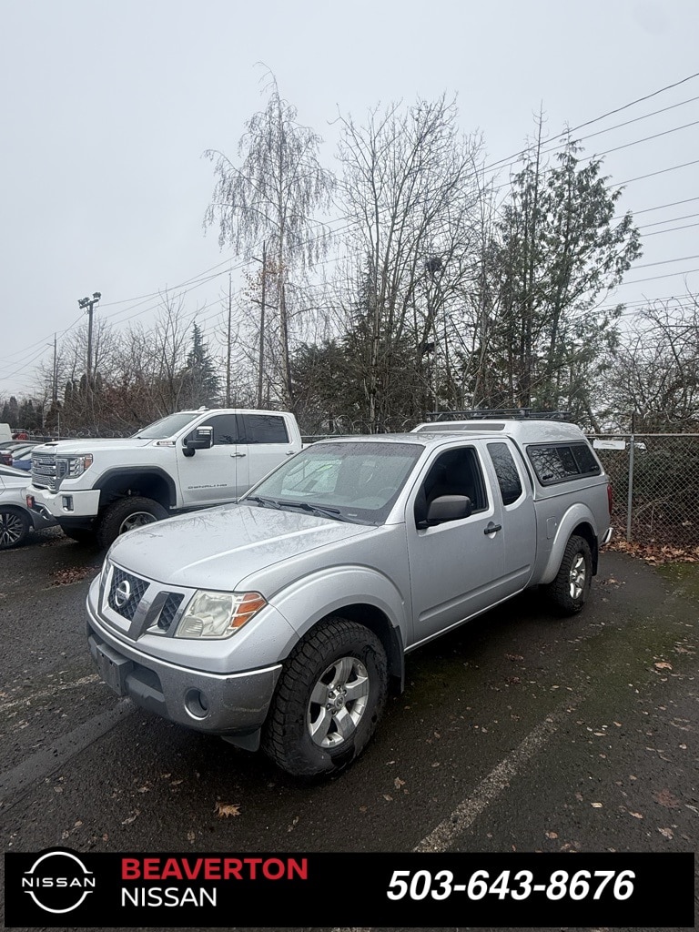 2010 Nissan Frontier SE's photo