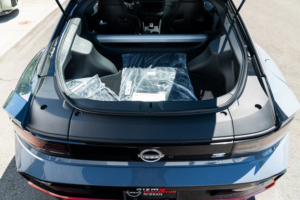 2024 Nissan Z NISMO - Photo 7
