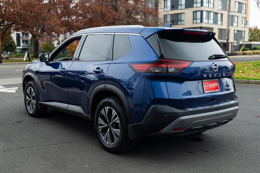 2021 Nissan Rogue SV photo 4