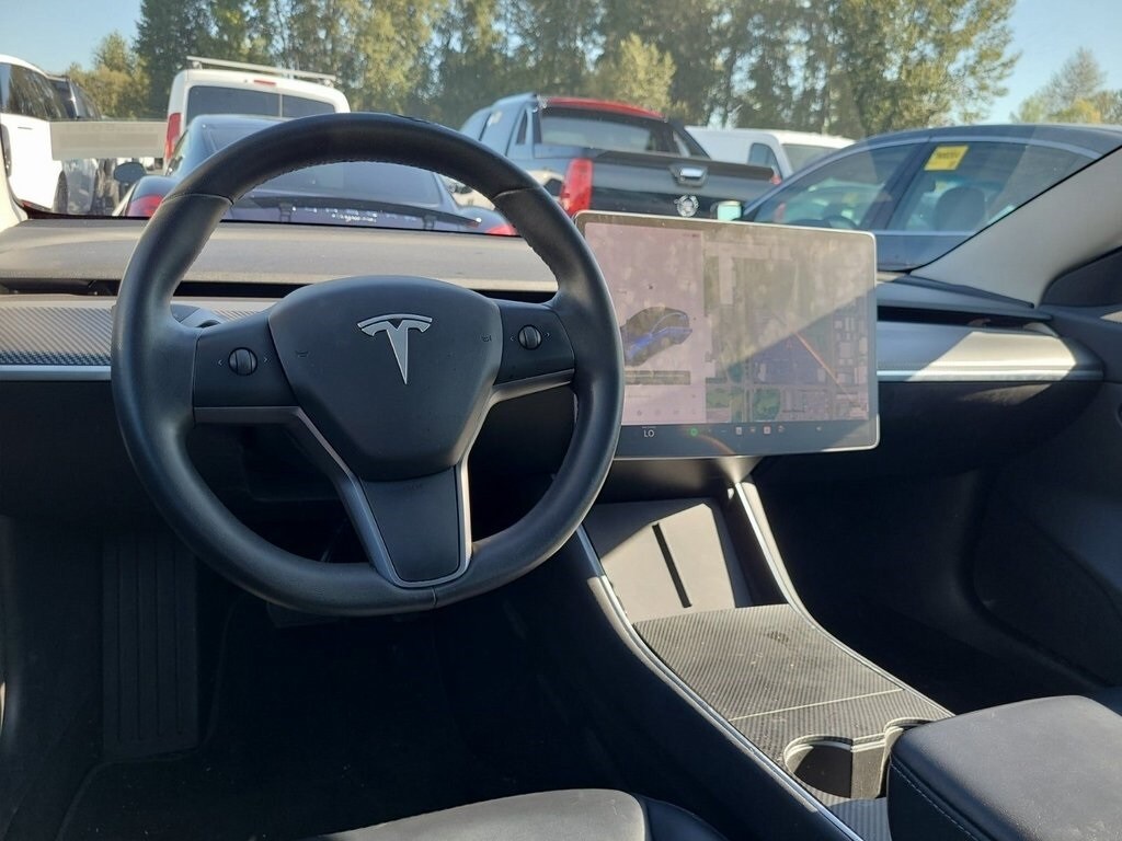 2019 Tesla Model 3 Long Range photo 2
