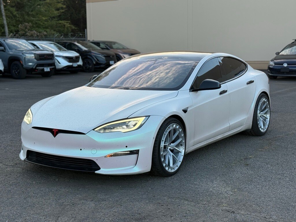 2021 Tesla Model S Plaid photo 3