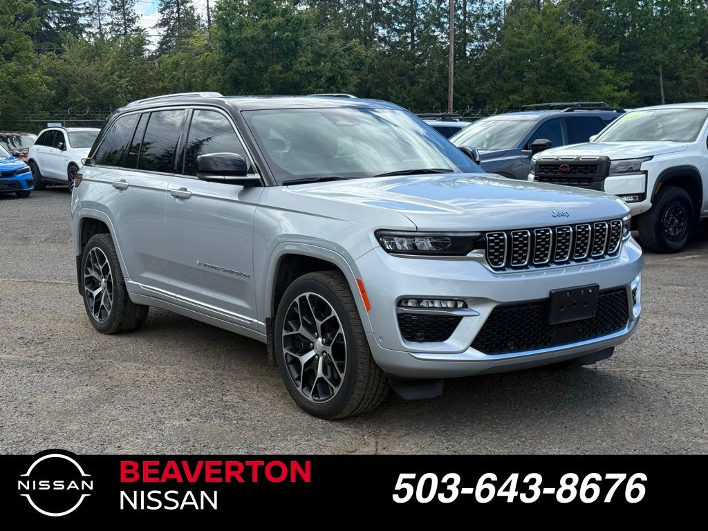 2022 Jeep Grand Cherokee Summit 4xe 4x4's photo
