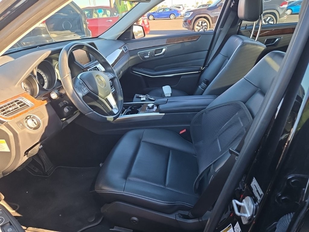 2014 Mercedes Benz E 250 photo 2