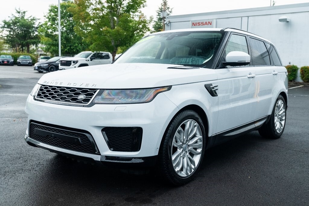 2020 Land Rover Range Rover Sport HSE photo 3