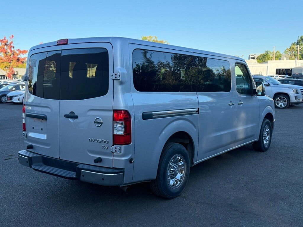 2020 Nissan NV3500 photo 4