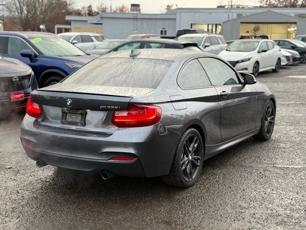 2016 Bmw M235i 2-Series photo 2