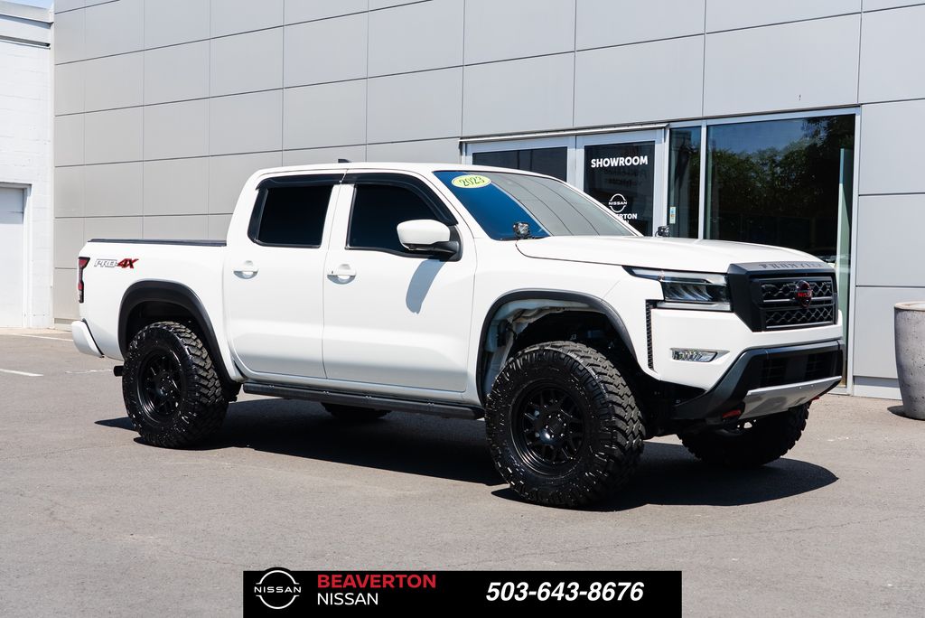 2023 Nissan Frontier PRO-4X Crew Cab 4X4's photo
