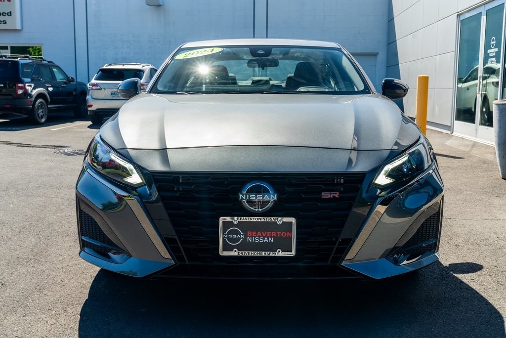 Used 2024 Nissan Altima SR with VIN 1N4BL4CW0RN389851 for sale in Beaverton, OR
