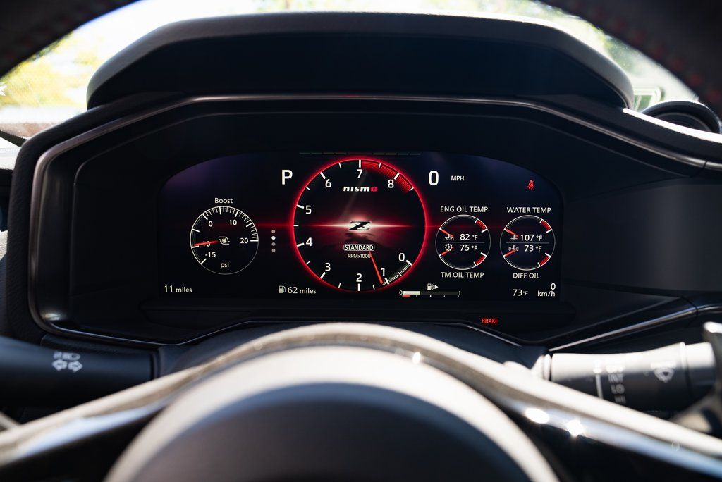 2024 Nissan Z NISMO - Photo 11
