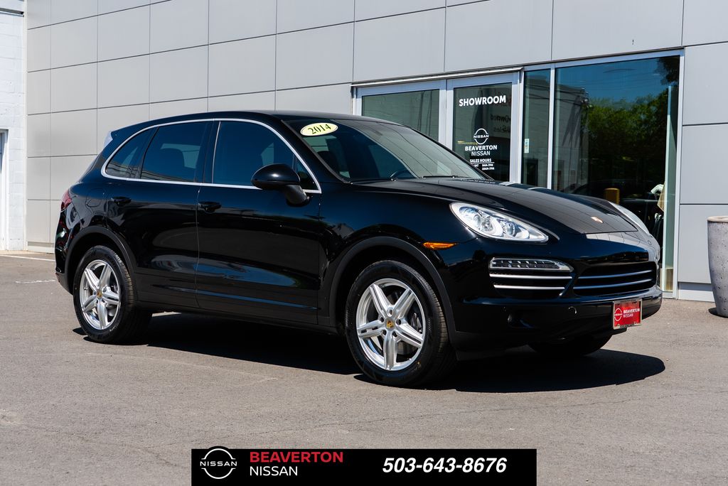 2014 Porsche Cayenne Platinum Edition's photo