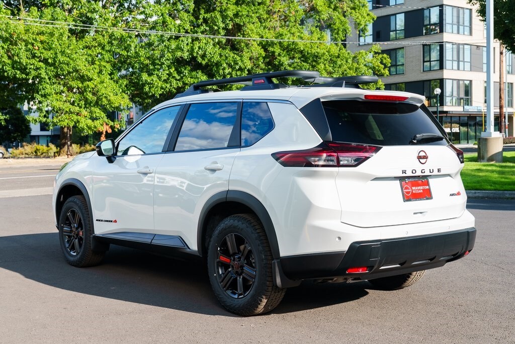 2026 Nissan Rogue SV photo 4