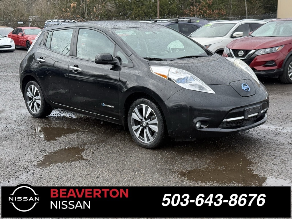 2015 Nissan LEAF SV