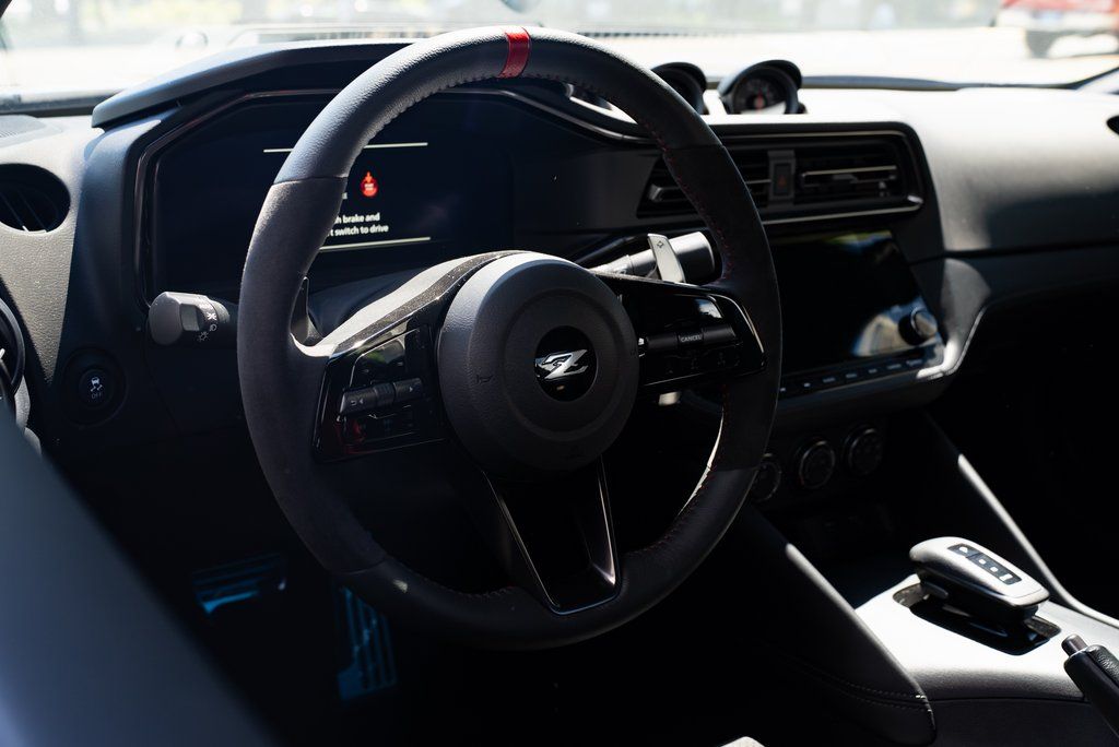 2024 Nissan Z NISMO - Photo 9
