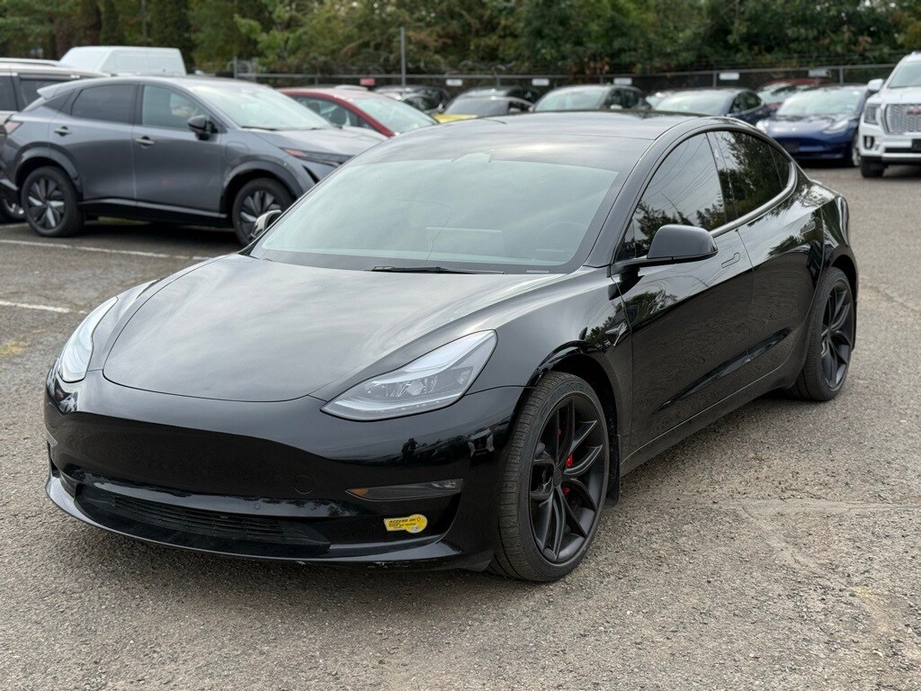 2022 Tesla Model 3 Performance photo 3