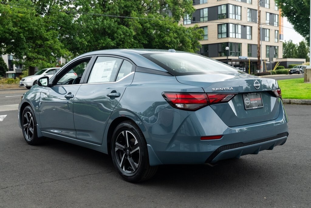 2025 Nissan Sentra SV photo 4