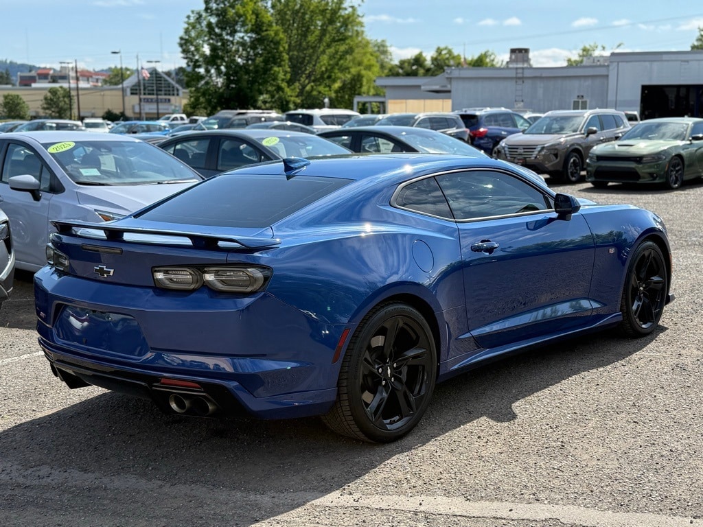 Used 2019 Chevrolet Camaro 2SS with VIN 1G1FH1R75K0137164 for sale in Beaverton, OR